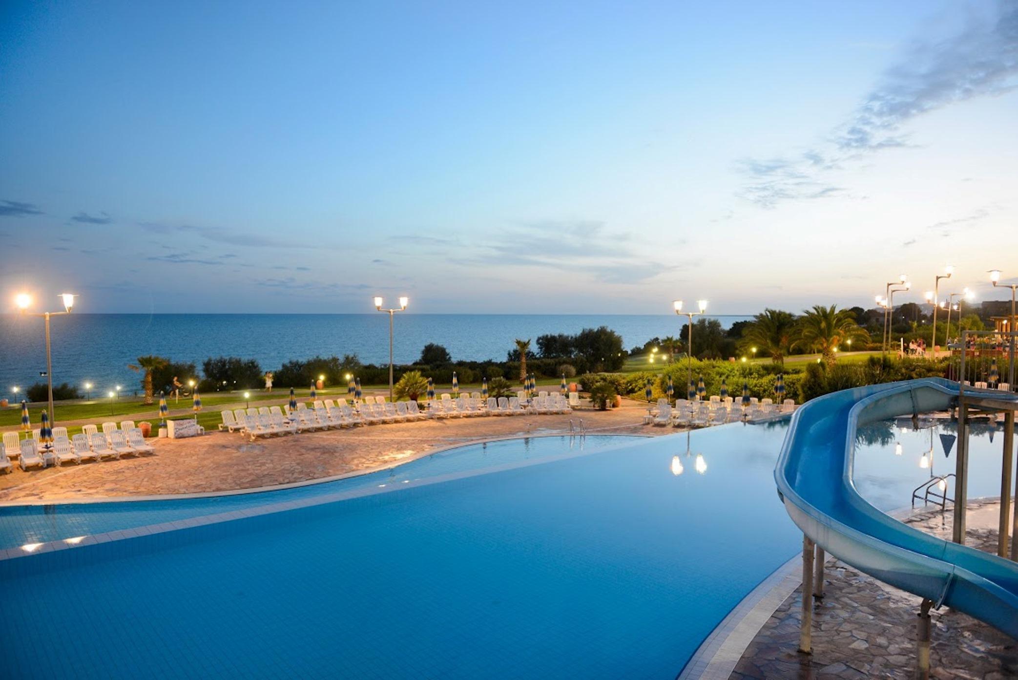 Serenusa Resort Ликата Екстериор снимка