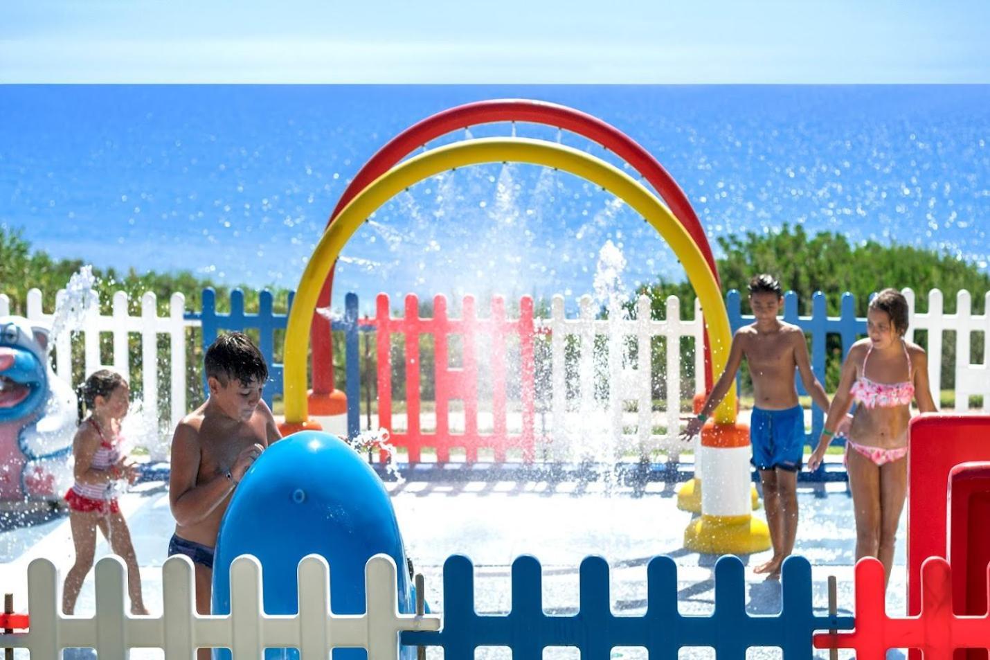 Serenusa Resort Ликата Екстериор снимка