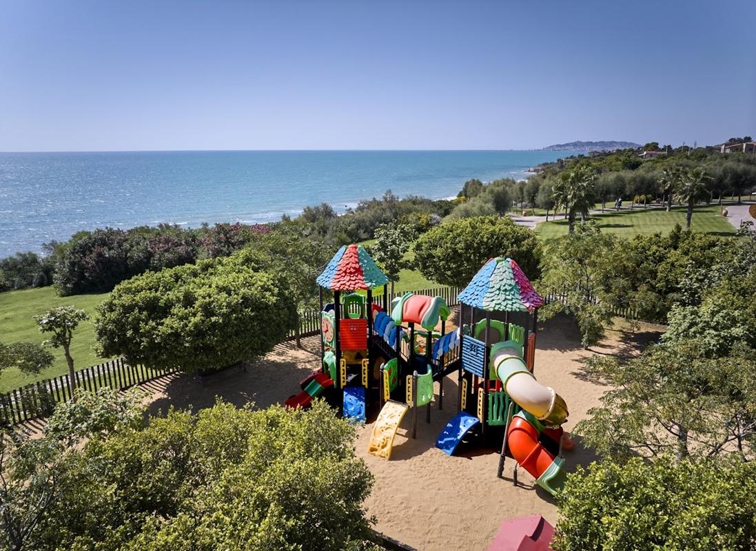 Serenusa Resort Ликата Екстериор снимка