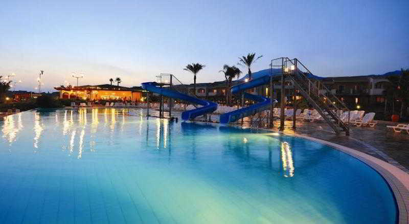 Serenusa Resort Ликата Екстериор снимка